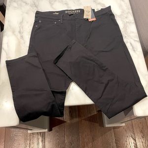 Never worn Dockers stretch khakis, 36x32 black